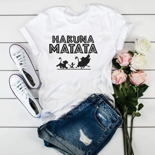 Hakuna matata DTG  https://www.toromoda.com/products/t-shirt-hakuna-matata  Women's T-shirt with round neckline and free cut. The material of the T-shirt is extremely soft and provides maximum comfort during the summer days. Combines well with elegant, sporty-elegant and casual wear. The t-shirts falls freely on the body.The T-shirt is made of 100% cottonRecommended washing temperature 30 °