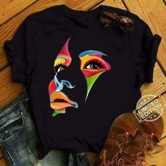 Art face DTG  https://www.toromoda.com/products/art-face-dtg  Women's T-shirt with round neckline and free cut. The material of the T-shirt is extremely soft and provides maximum comfort during the summer days. Combines well with elegant, sporty-elegant and casual wear.&nbsp;The t-shirts falls freely on the body.The T-shirt is made of 100% cottonRecommended washing temperature 30°